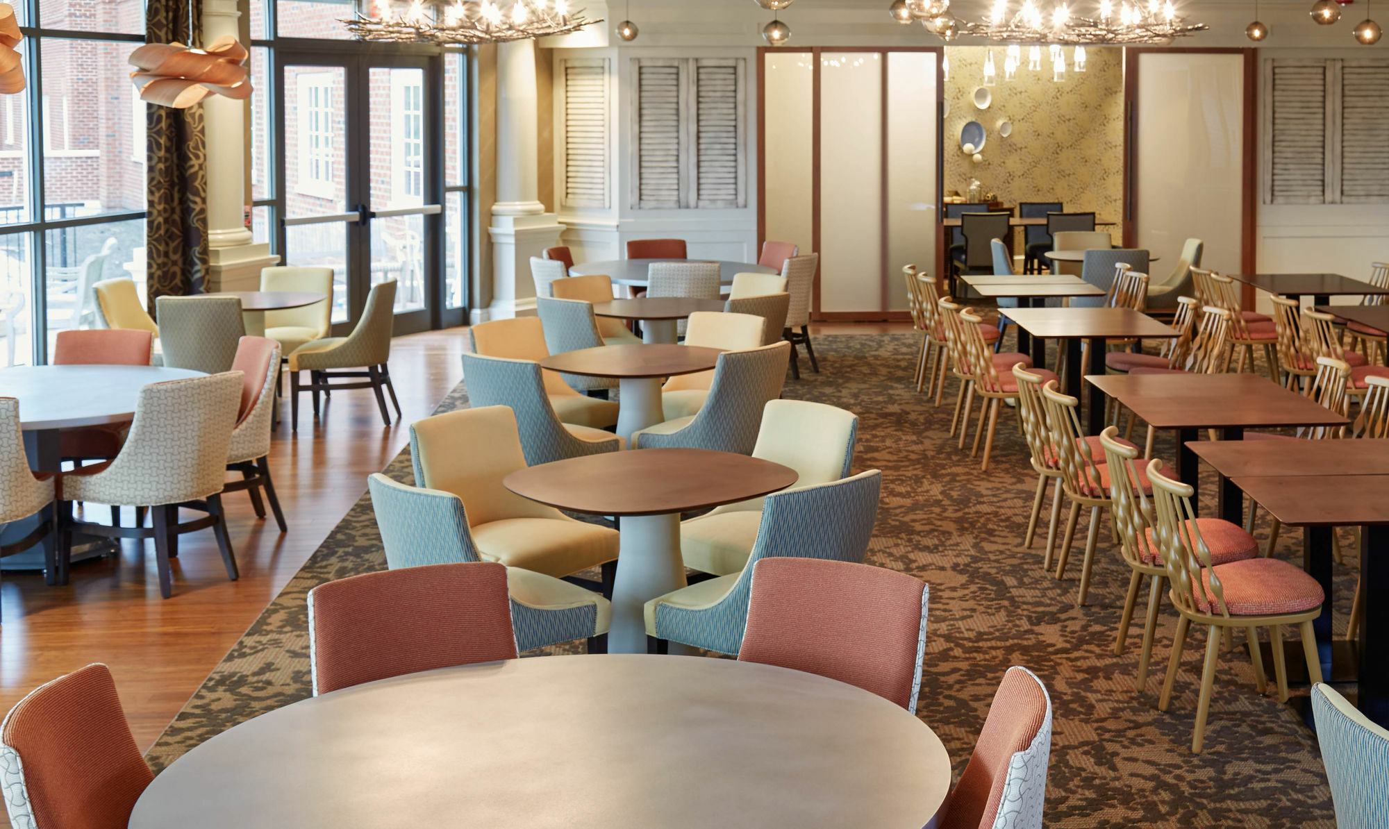 Hotel Rizzo Center, A Destination By Hyatt Chapel Hill